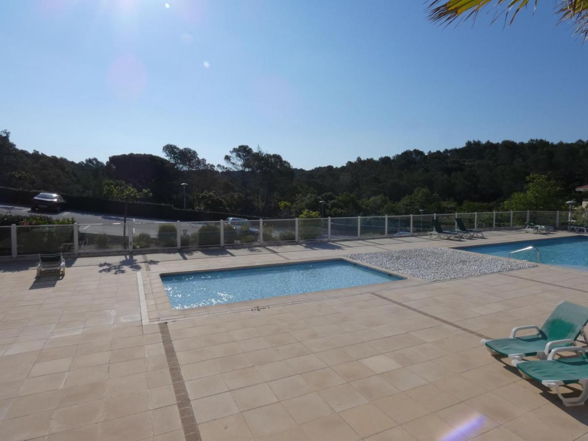 Résidence Les Pins Parasols De La Roque Roquebrune-sur Argens